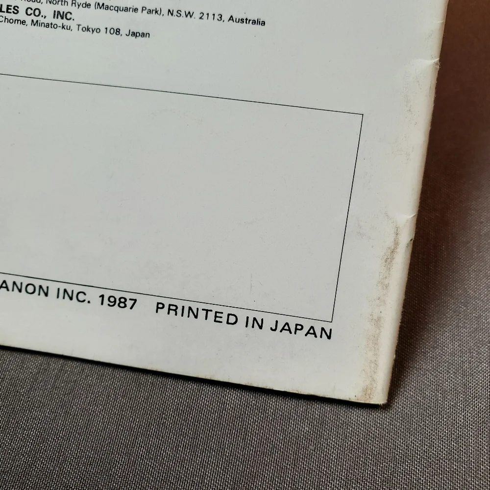 Original Canon EOS 650 Camera Brochure 1987 Edition